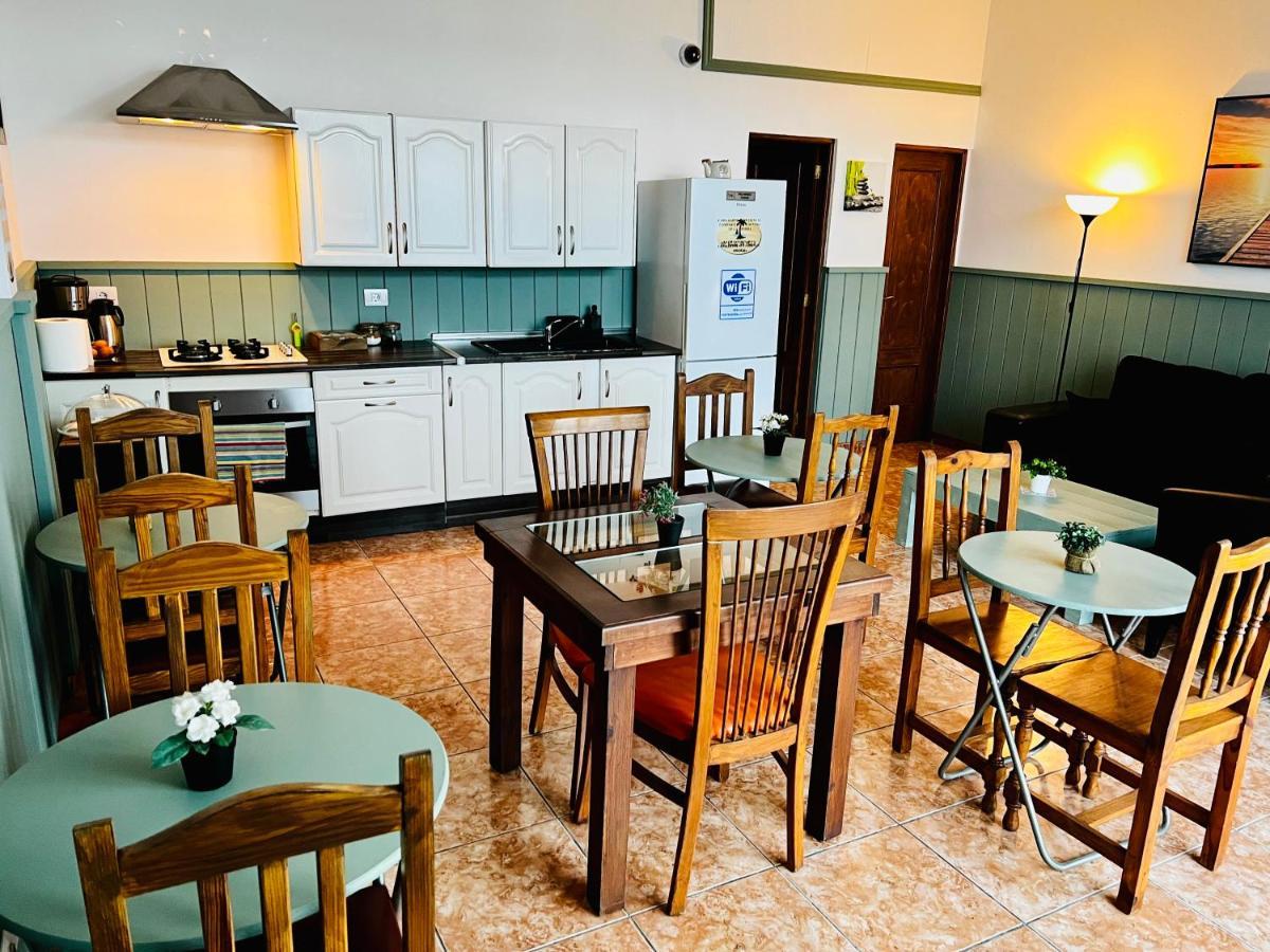 El Jardin De Iris Bed & Breakfast Santa Cruz de Tenerife Ngoại thất bức ảnh