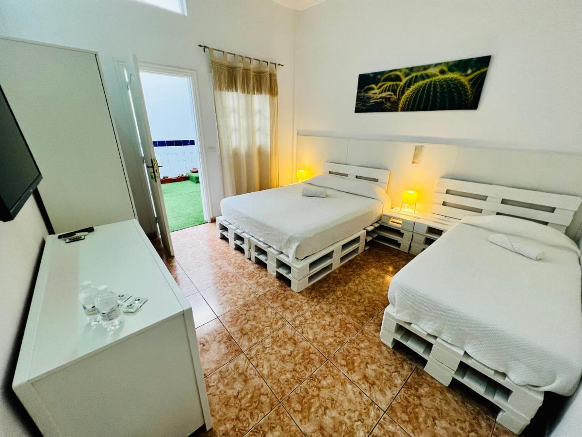 El Jardin De Iris Bed & Breakfast Santa Cruz de Tenerife Ngoại thất bức ảnh
