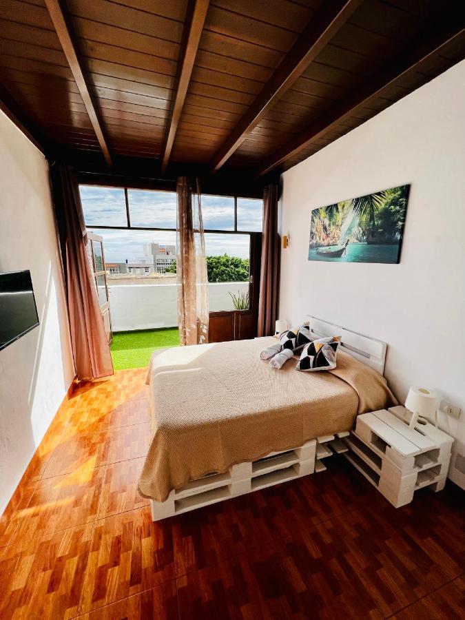 El Jardin De Iris Bed & Breakfast Santa Cruz de Tenerife Ngoại thất bức ảnh