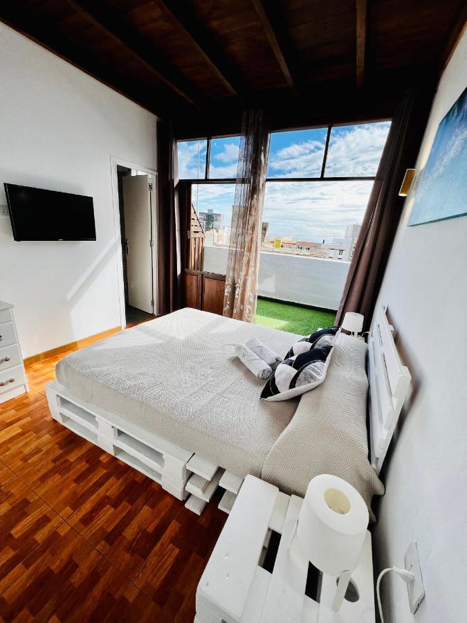 El Jardin De Iris Bed & Breakfast Santa Cruz de Tenerife Ngoại thất bức ảnh